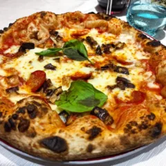 Pizzeria Bella Napoli - La Parmigiana