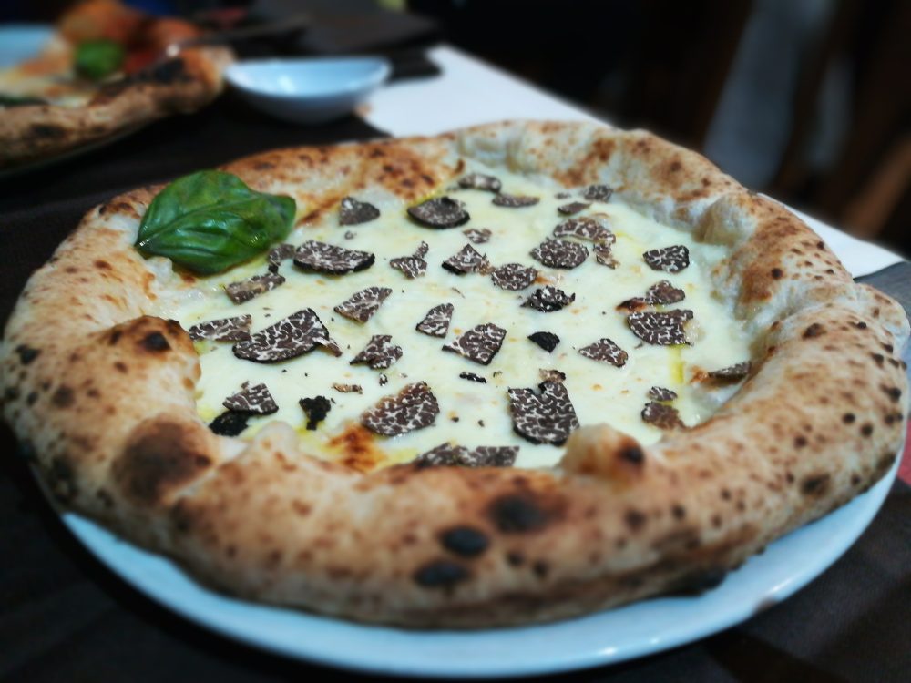 Babalu' - Il CasaleIlo, La Pizza con Tartufo fresco