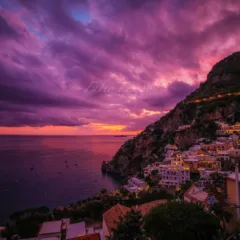 Tramonti in Costiera Amalfitana, la splendida foto e' di Fabio Fusco