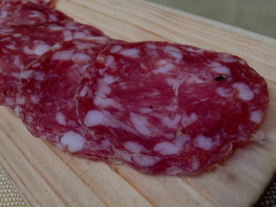 ai Quattro Angeli, il salame di benvenuto