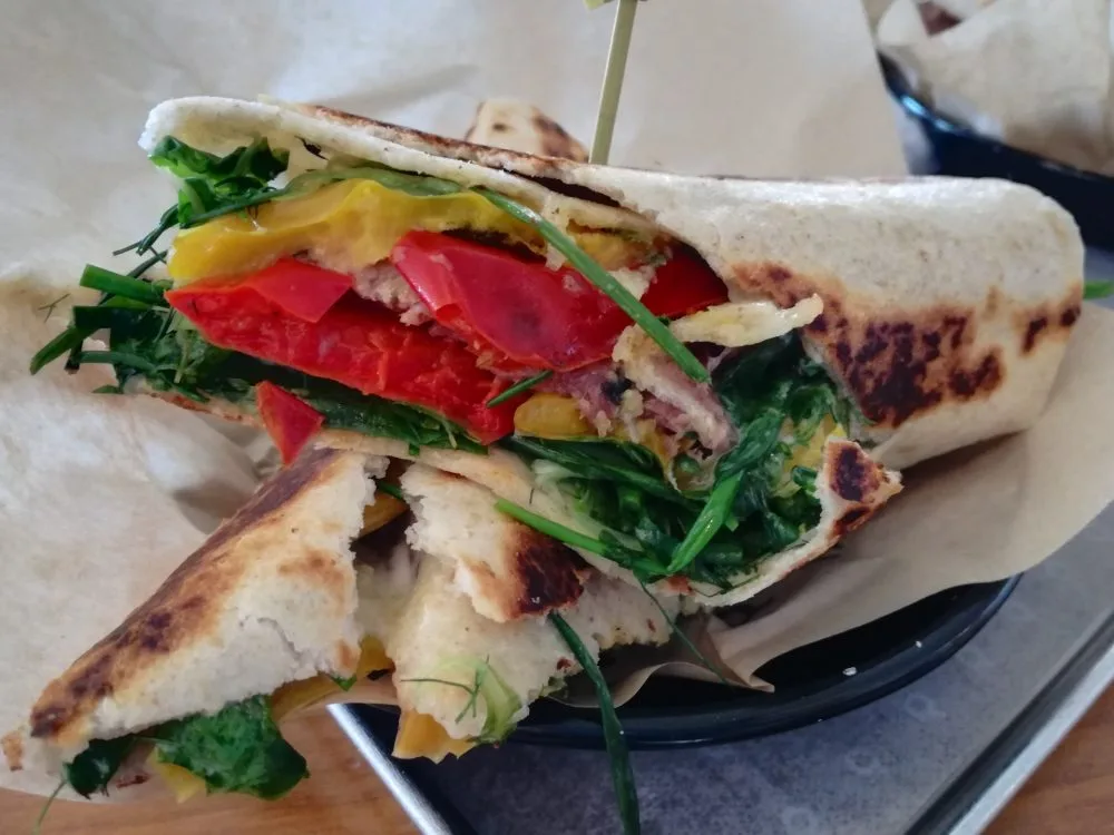 Quinto Quarto, Stagionale carne salada, peperoni gratinati, wasabi, misticanza aromatica