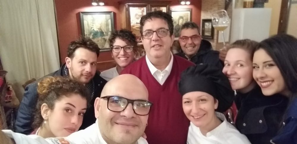 Super selfie con la famiglia Maiorano al completo: Trattoria San Francesco a Tramonti