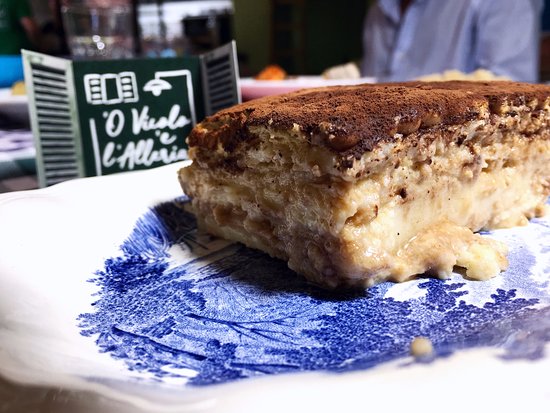 ‘O Vicolo ‘e l’Alleria - pizza di gallette