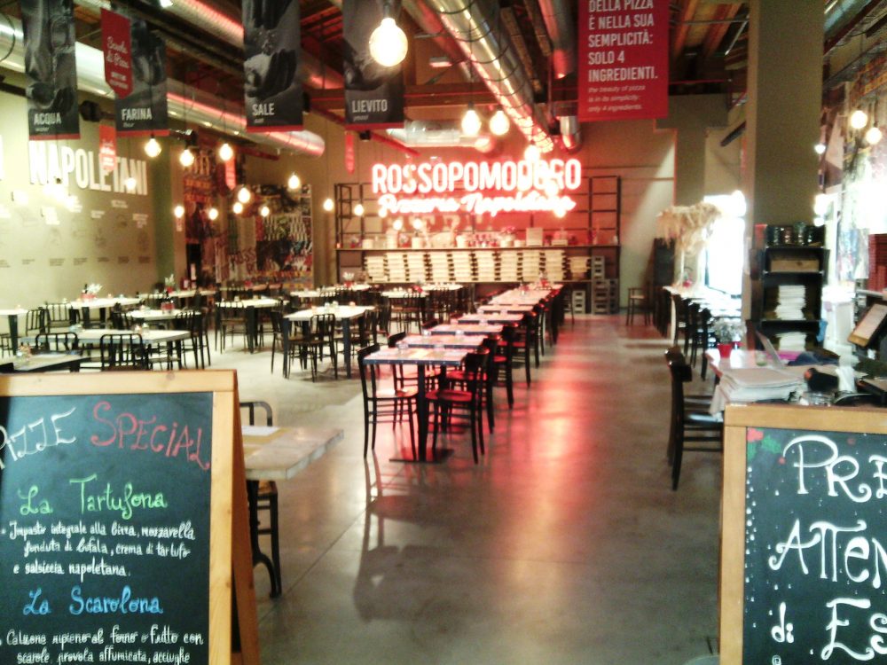 FICO, La pizza di Rossopomodoro