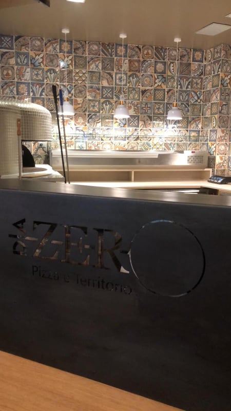 DaZero a Torino - Banco e forno frontale