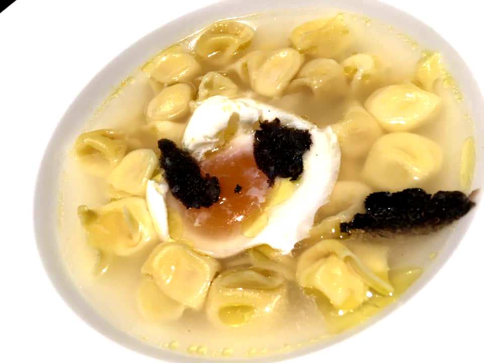 Il Simposio - Tortellini artigianali, uovo di Parisi e Tartufo