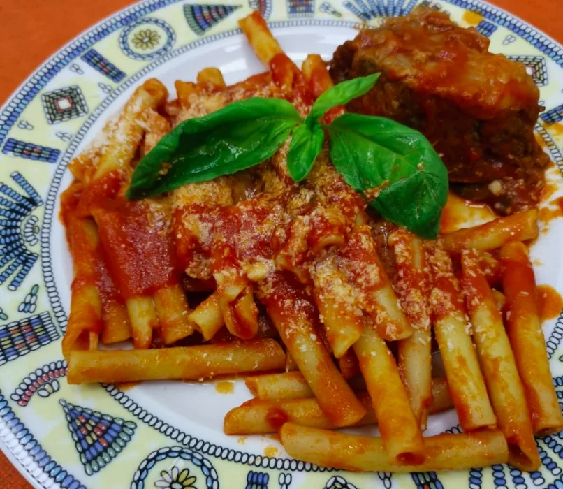 Il ragu' con braciola di cotica