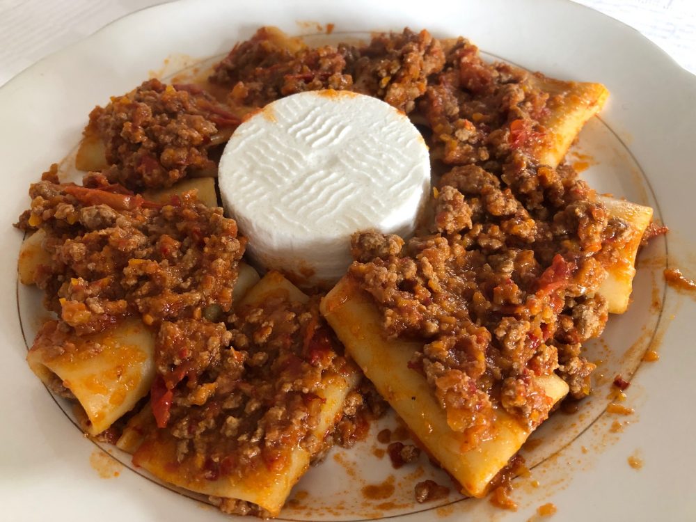 Paccheri al ragu' con ricotta e 'nduja