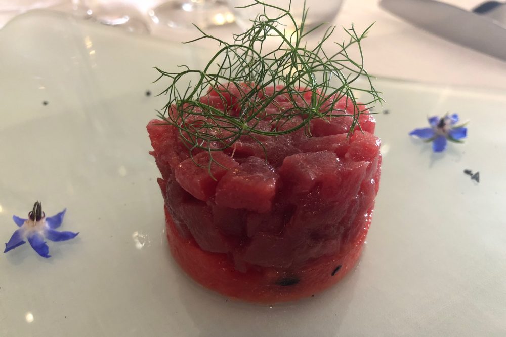 La Cantinella, Villammare, tartare di tonno e anguria