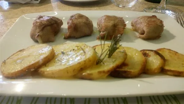 Zullo Tosca mercato centrale Firenze - ravioli di carne