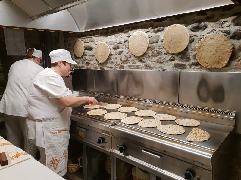 La Sangiovesa - preparazione piadine