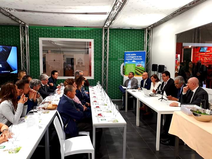 Degustrazione al Vinitaly - 7 aprile 2019- Confagricoltura Napoli