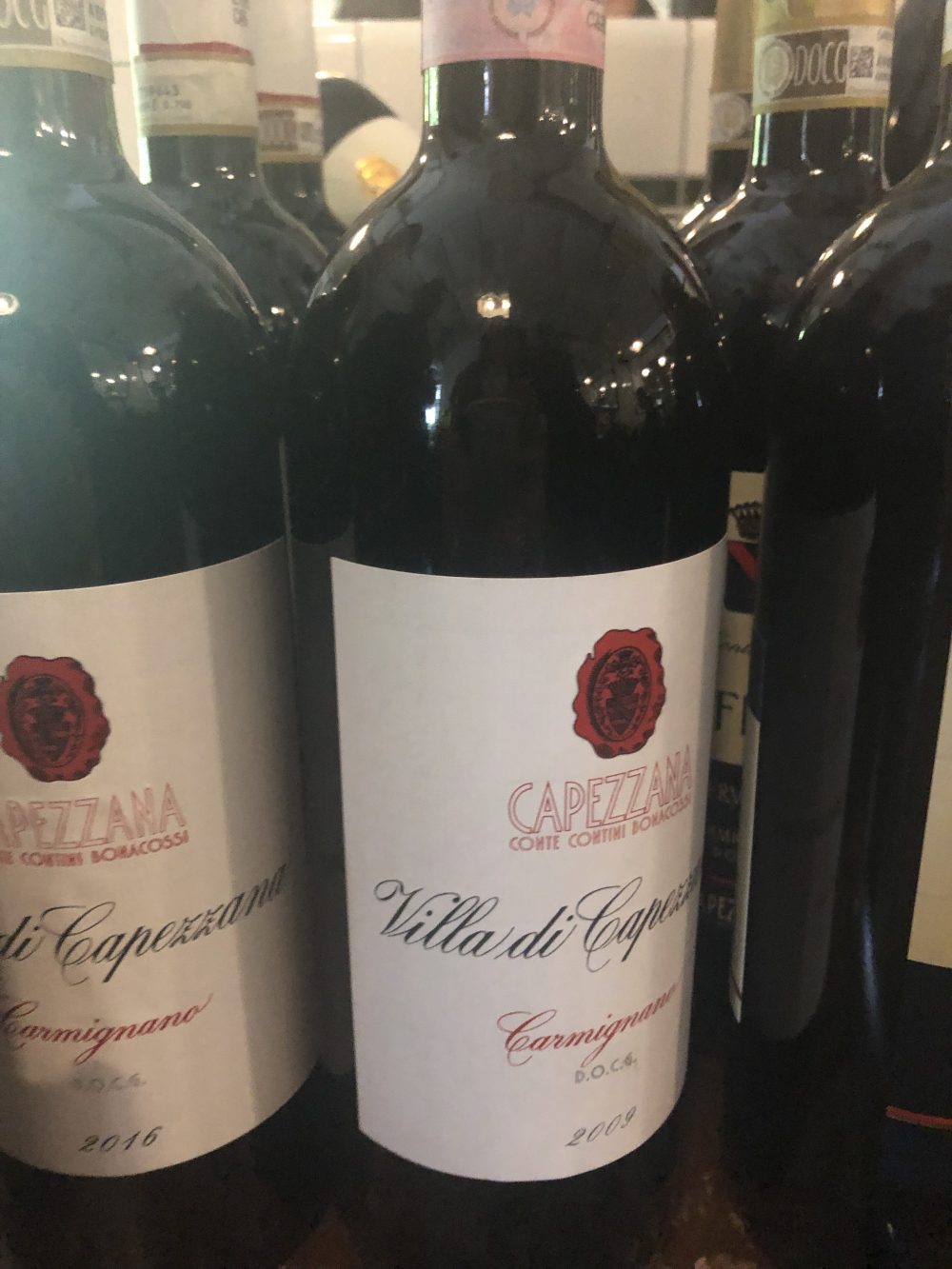 Villa di Capezzana 2016 Carmignano DOCG e il Villa di Capezzana 10 anni 2009 Carmignano DOCG