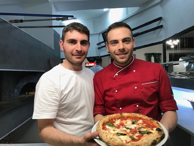 Fratelli Iaiunese Pizzeria dal 1998 - Armando e Raffaele Iaiunese