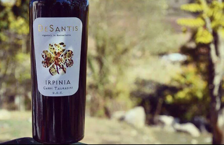 Campi Taurasini De Santis Vignaioli