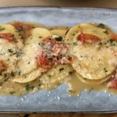 Palma de Mallorca - ravioli al formaggio di capra