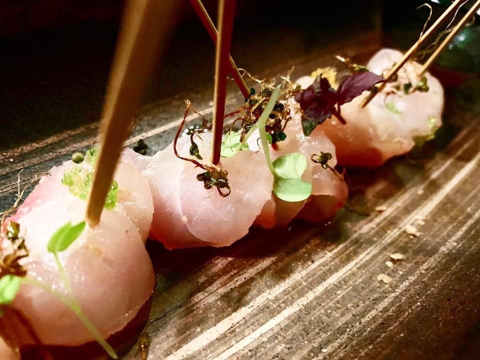 Sambamaki – Carpaccio di Ricciola in Salsa Ponzu