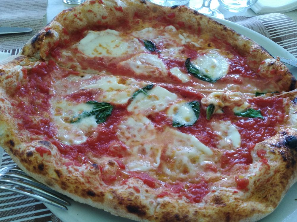 Pizz e Maccarun Pizza Bufalina