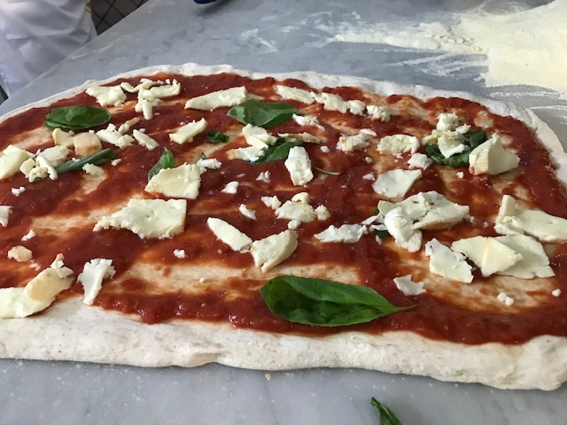 Pizzeria Napule' - pizza a metro