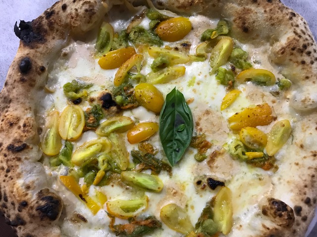 Pizzeria Nonna Ma’ - Pizza Tommaso Della Corte