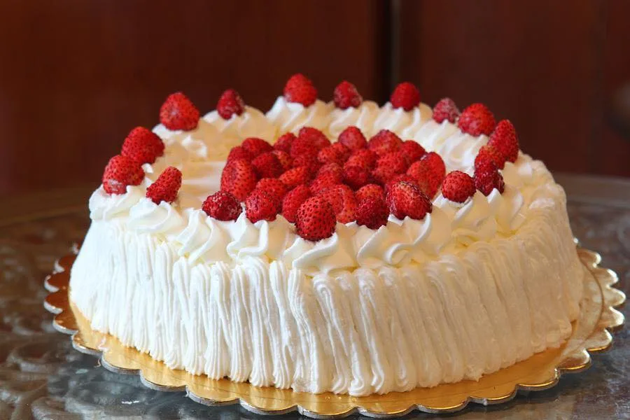 SABATINO SIRICA - Panna e fragole