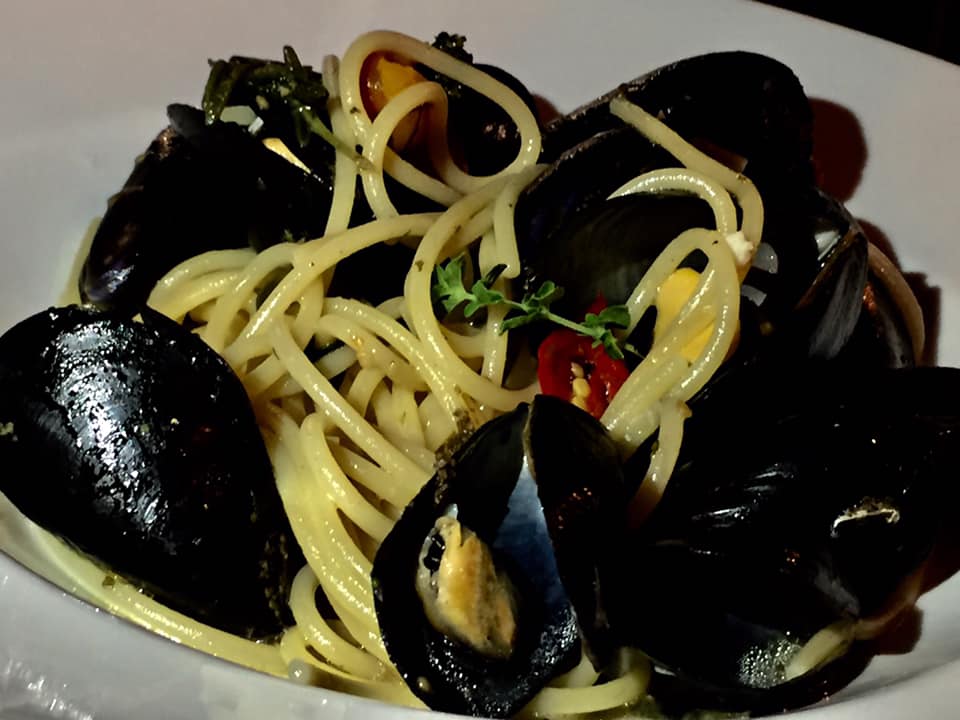 Torre One Fire, spaghetti con cozze alla marinara