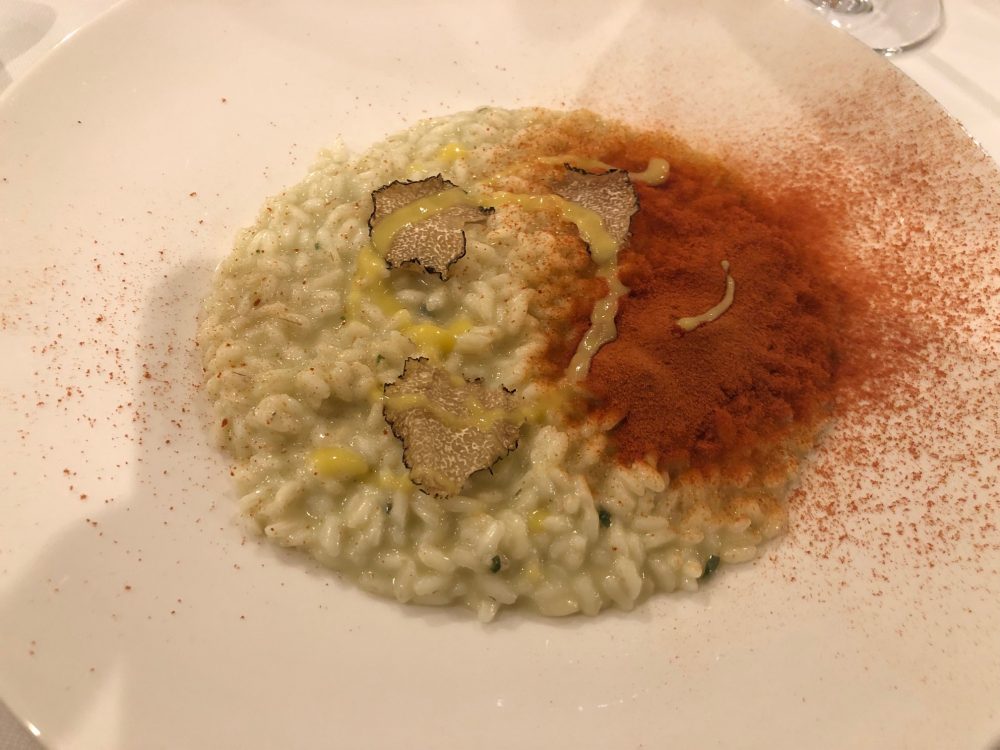 Ristorante Alessandro Feo - Risotto cotto in acqua di mozzarella, basilico e due consistenze di pomodori