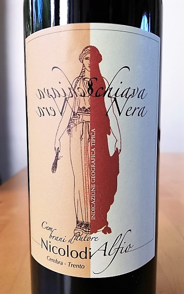 Schiava Nera - Vigneti delle Dolomiti Igt Schiava 2016