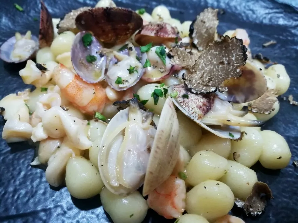 La Taverna delle Follie - Le Chicche ai Frutti di Mare e Tartufo del Taburno