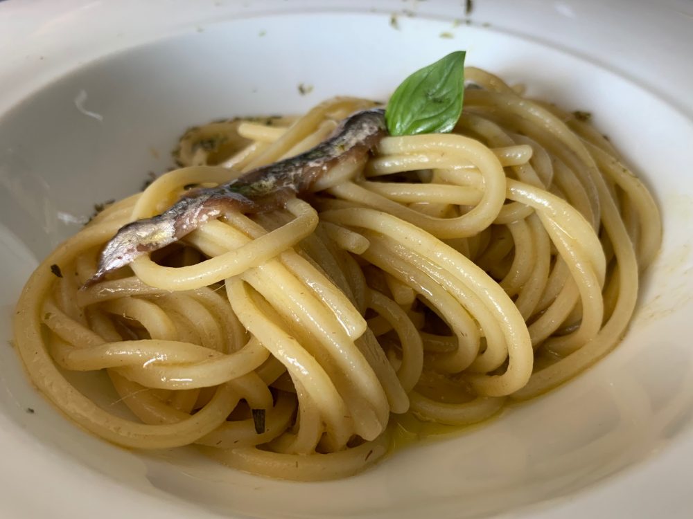 PostCard from Cilento 2019 -Spaghetto con alici di menaica