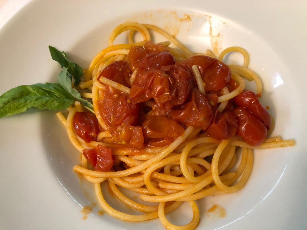 Osteria Diabasis, Ascea, spaghetti Vicidomini al pomodoro