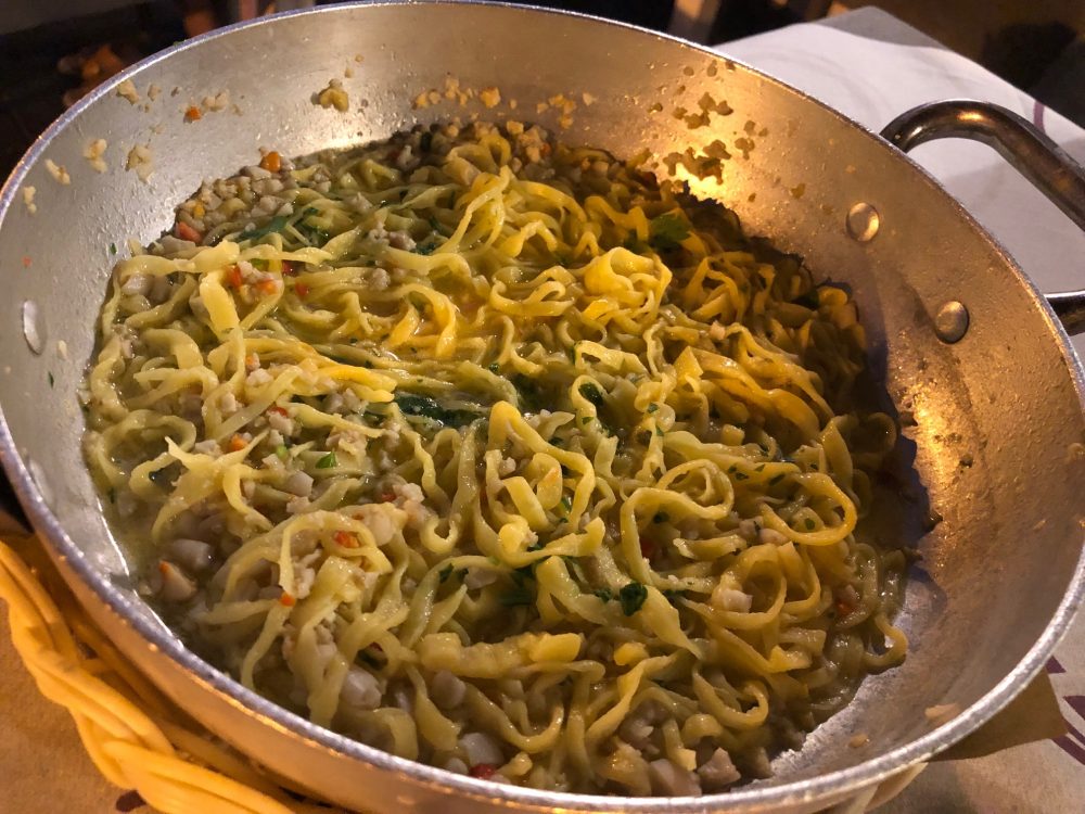 Ristorante Rosmarino - Tagliolini con ragu' di fasolari e canelli