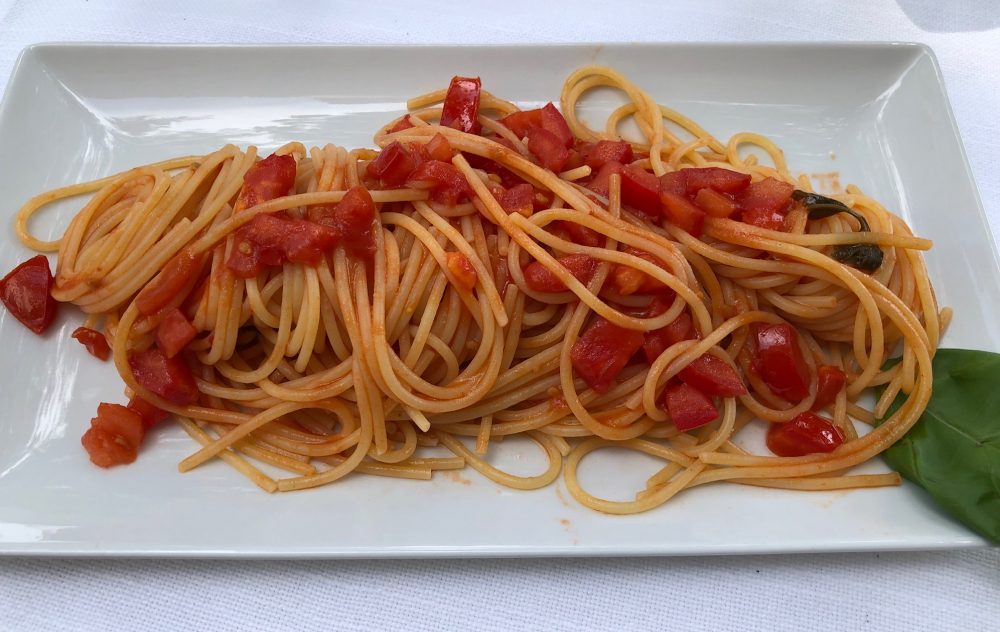 Hotel de la Ville, Riccione, spaghetti con pomodoro fresco