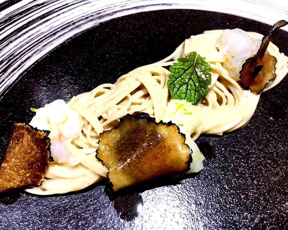 JapOne - Soba come un Tagliolino, Tartufo Nero, Lime e Scampi