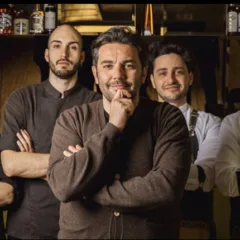 Radici Clandestine - Tommaso Russo, Giovanni Bologna, Manuel Falconi e parte dello staff