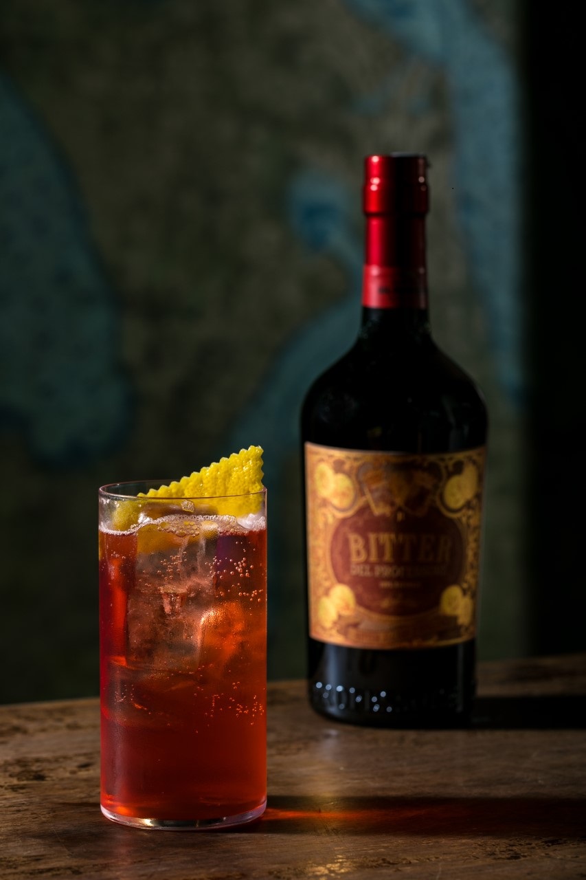 Drink Cherry Bomb della crew del Jerry Thomas Speakeasy di Roma