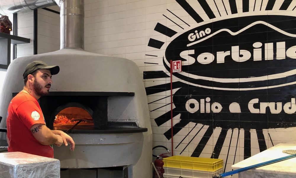 Olio a crudo, il pizzaiolo e il forno forno