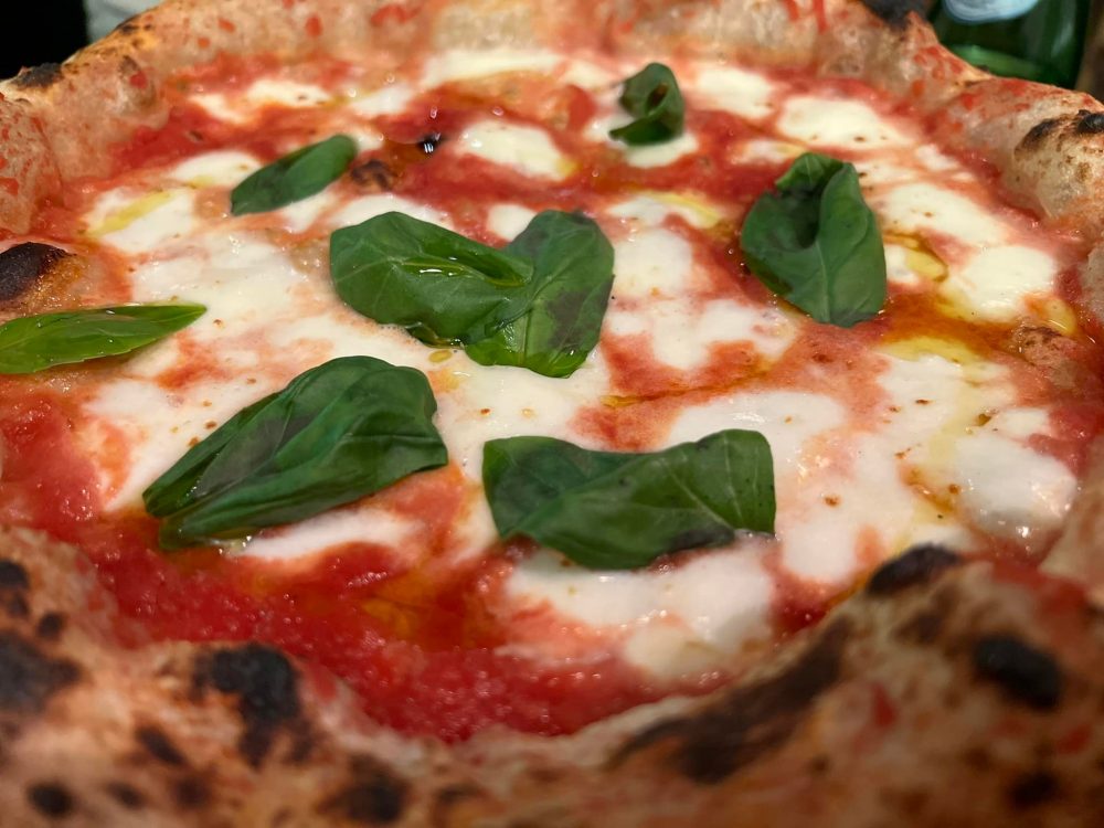 400 Gradi - La margherita con fior di latte