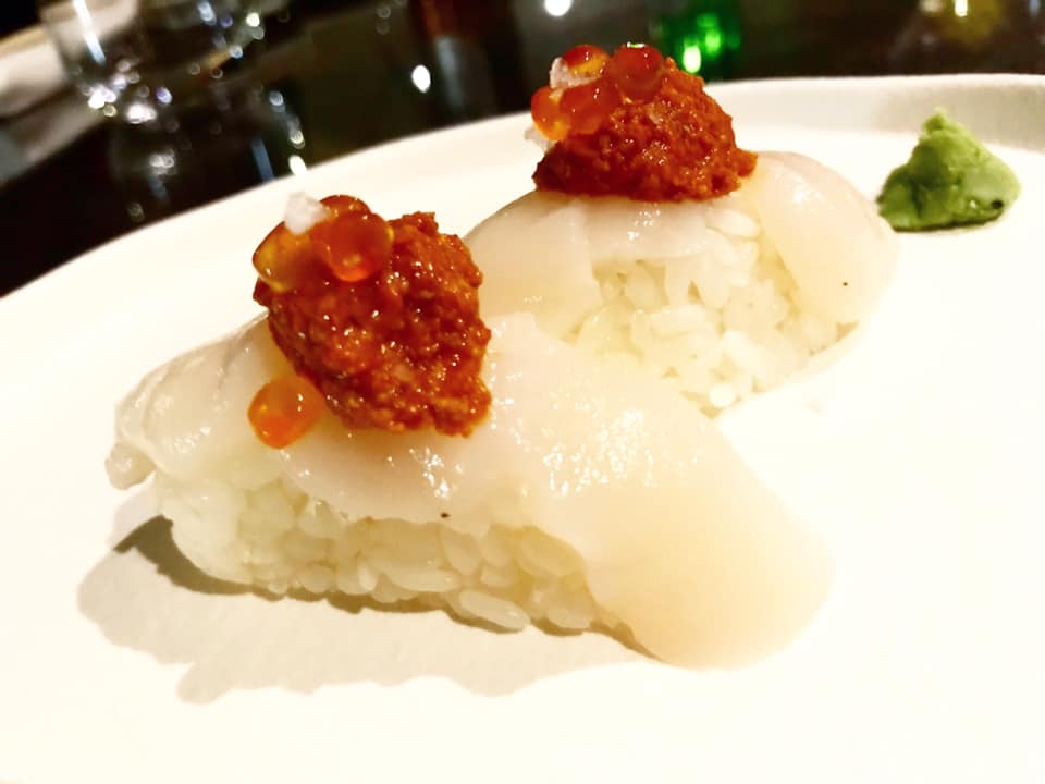 KKBB, Nigiri di Capasanta e Riccio di Mare