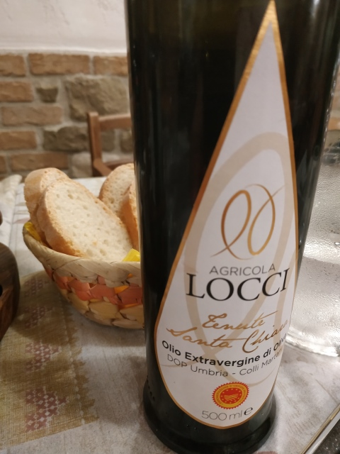 Il Fiorentino - olio evo dell'Agricola Locci
