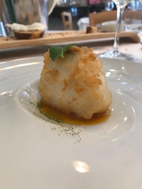 Locanda Mariacarolì - antipasto Baccala' in tempura su riduzione all’arancia