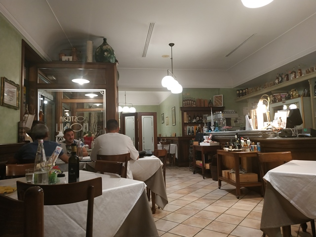 Osteria Nobili, sala