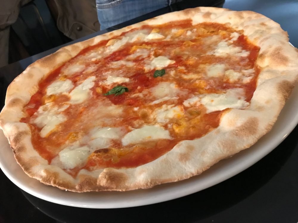 Pizzeria Barabba, eterei dischi volanti