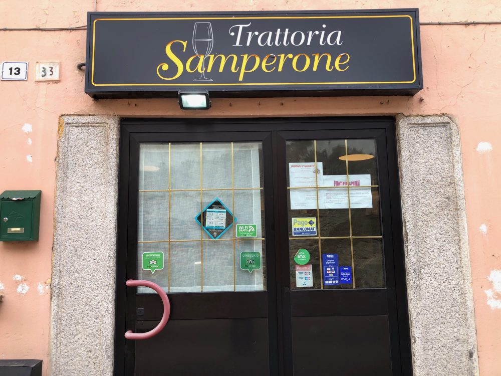 Trattoria Samperone, insegna