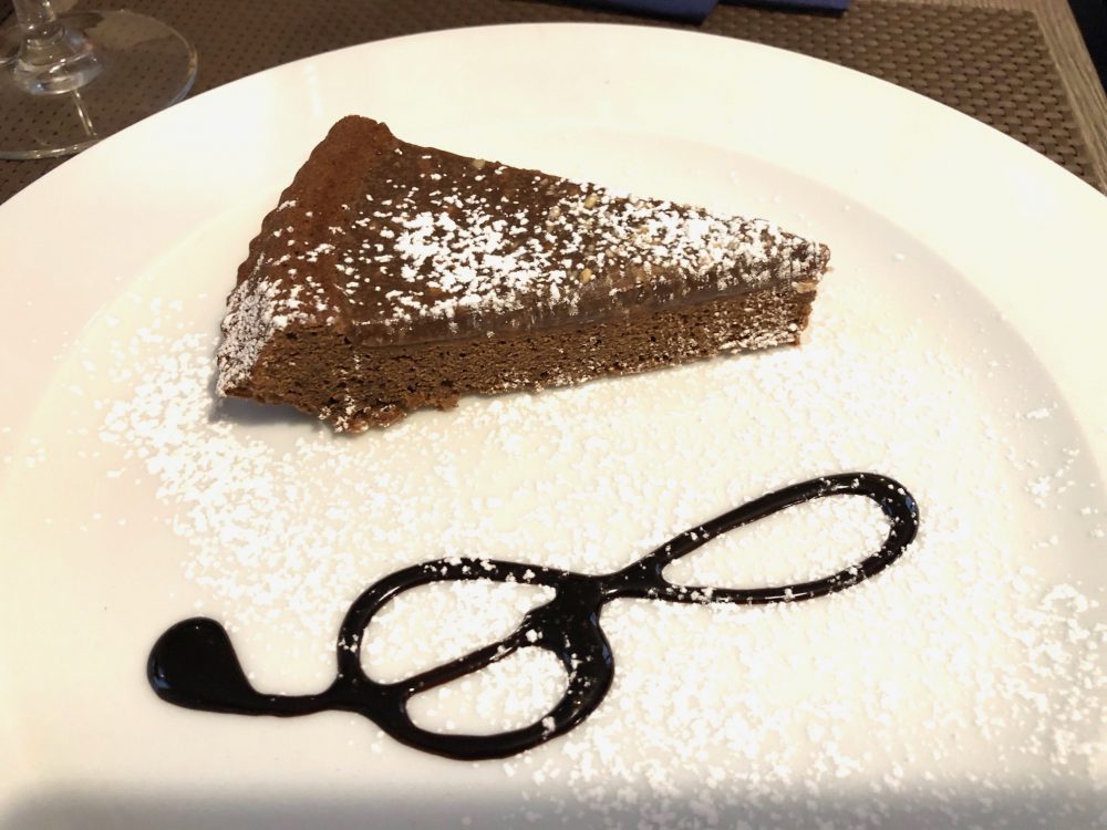 Trattoria Samperone, la torta al cioccolato fondente
