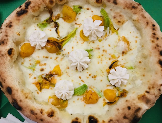 Antica Pizzeria Osteria Pepe - Pizza fiori d’estate
