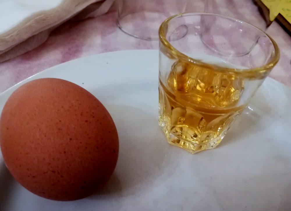 Cefalu' - uovo sodo e zibibbo