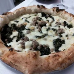 Maison Galeota - salsiccia e friarielli