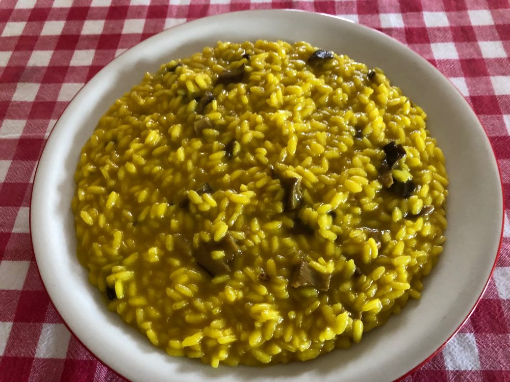 Risotto maison, zafferano e funghi secchi