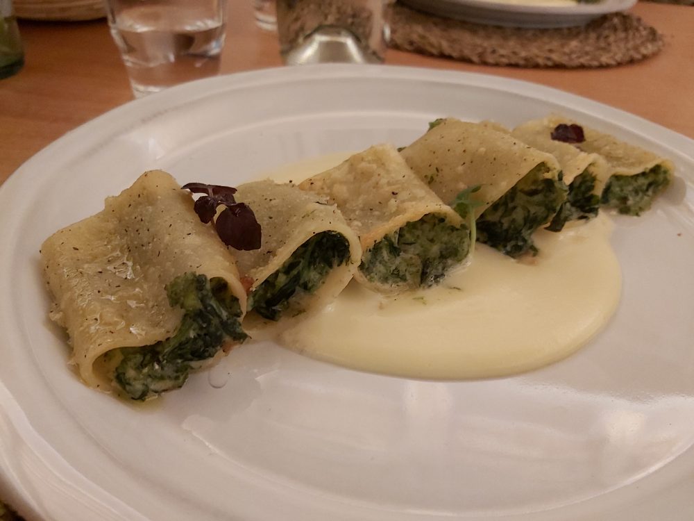 I Cacciagalli – i paccheri con broccoli, acciughe e caciocavallo